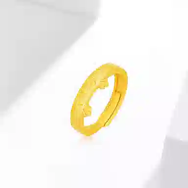 999