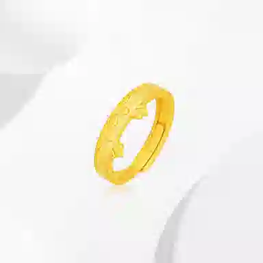 999