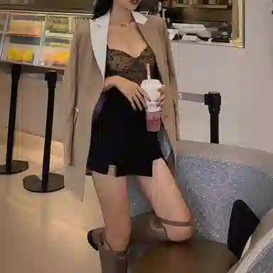 轻迎 高腰气质纯色休闲短裙 女款