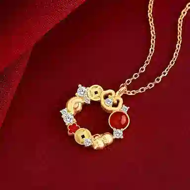 925