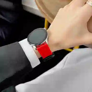 budsGS3i4GT2Runner1watchProGTmagic