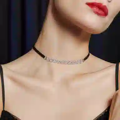 JAY choker