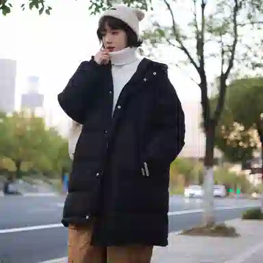 POINTLIMIT Puffer Jacket Black