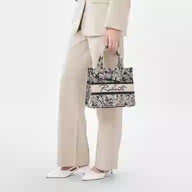 ROBERTA DI CAMERINO Tote