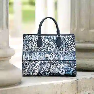 ROBERTA DI CAMERINO Tote