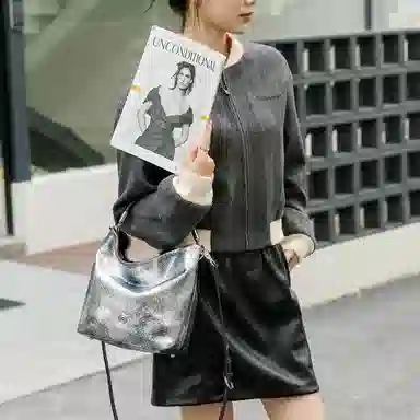 ROBERTA DI CAMERINO Tote