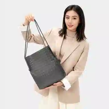 ROBERTA DI CAMERINO Tote