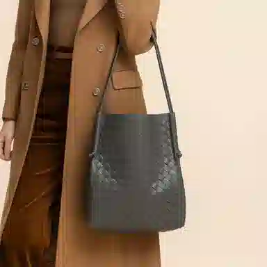 ROBERTA DI CAMERINO Tote