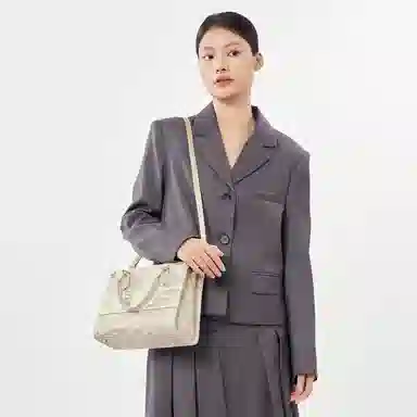 ROBERTA DI CAMERINO Tote