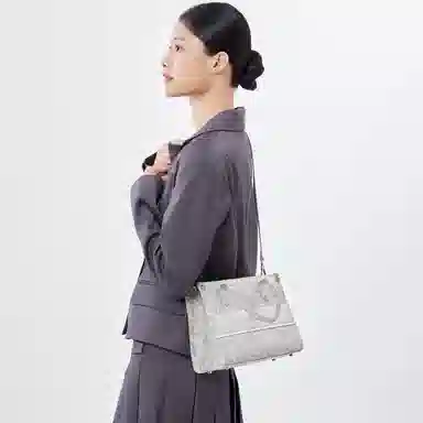 ROBERTA DI CAMERINO Tote