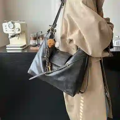 UNITE STAR PU Tote