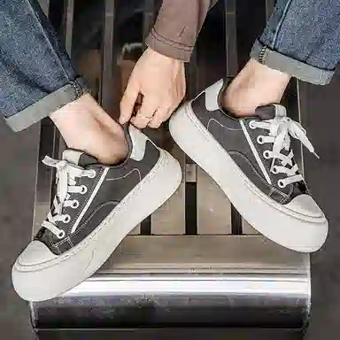 美式韩版融合的潮流学院风 透气轻便增高 低帮 帆布鞋 男款