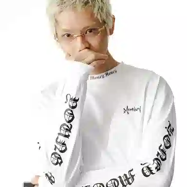 MOONWAV Gothic Letter Print Long Sleeve T-Shirt