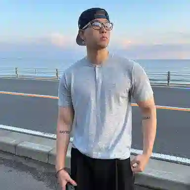 MOONWAV T