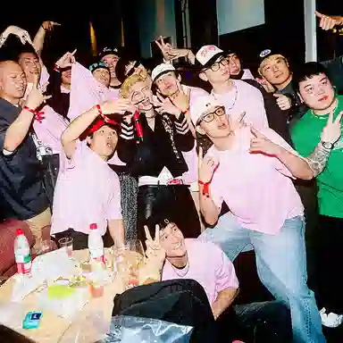 MOONWAV mama Im backT