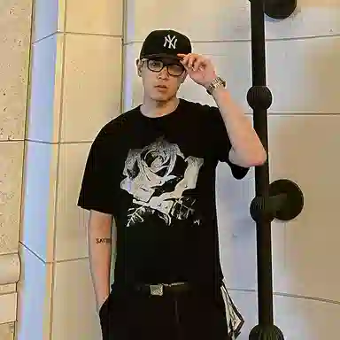 MOONWAV T