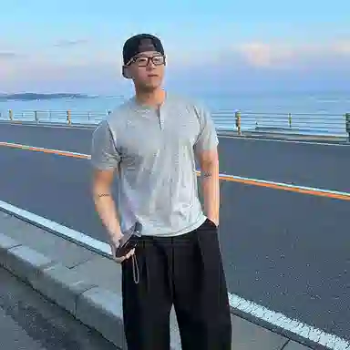 MOONWAV T