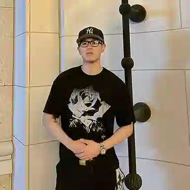 MOONWAV T