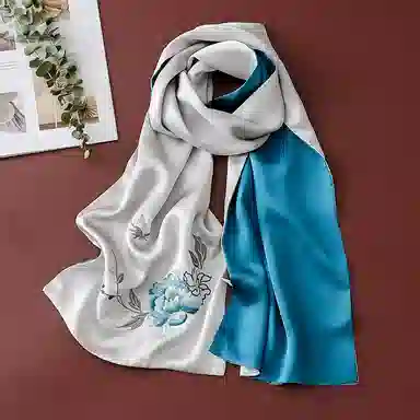 Hangsilu Scarf