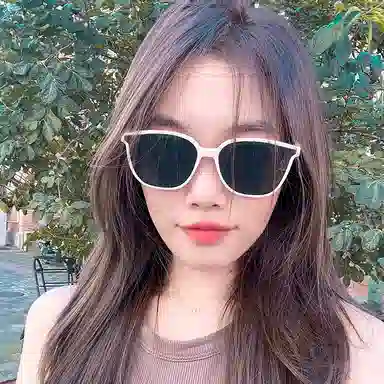 PRETTYALLUSION G*M
