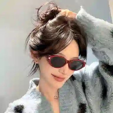 PRETTYALLUSION Cat Eye Sunglasses