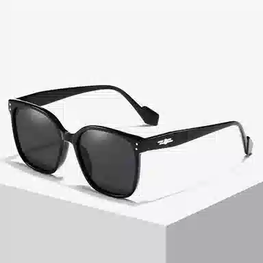 PRETTYALLUSION TR90