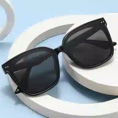 PRETTYALLUSION TR90