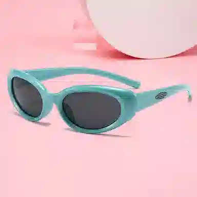 PRETTYALLUSION TR