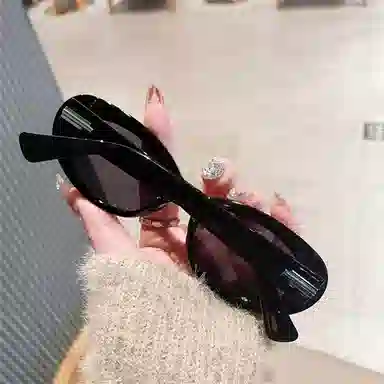 PRETTYALLUSION TR90