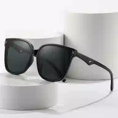 PRETTYALLUSION TR90