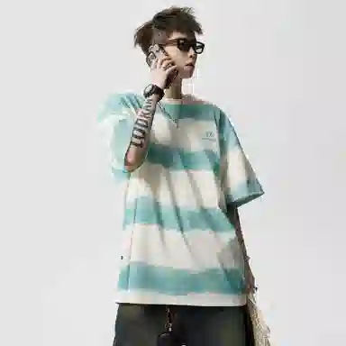 AWAO T
