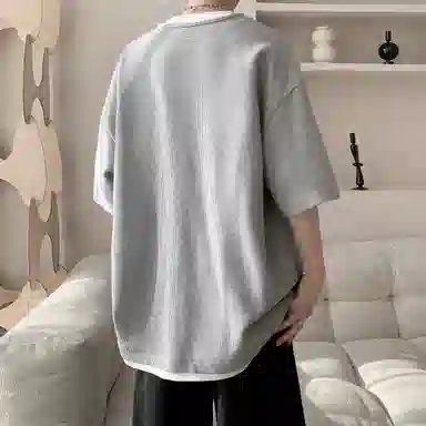AWAO T