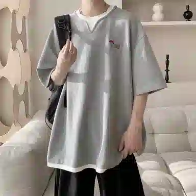 AWAO T