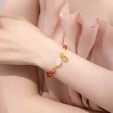 匆匆那年 上岸锦鲤 国潮新中式福牌精致轻奢平安扣 小众设计高级感可调节手串 玉髓 手链 女款