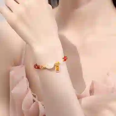 匆匆那年 上岸锦鲤 国潮新中式福牌精致轻奢平安扣 小众设计高级感可调节手串 玉髓 手链 女款