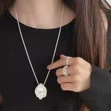 Qurioustone 925