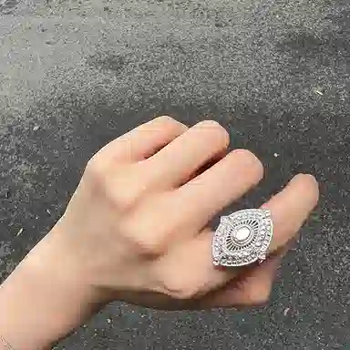 Qurioustone Rhombus 925 Silver Ring