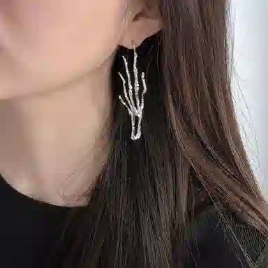 Qurioustone