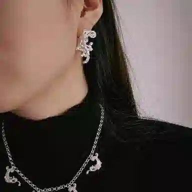 Qurioustone 925