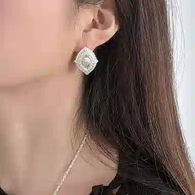 Qurioustone 925
