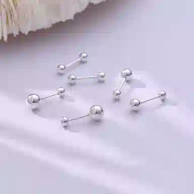 999