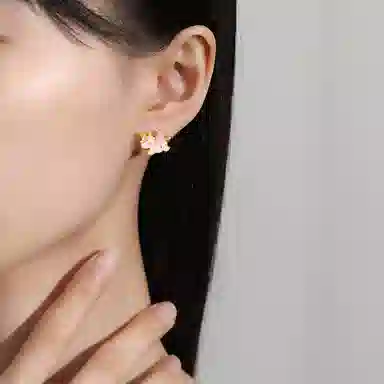 S925