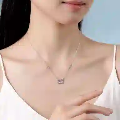 S925
