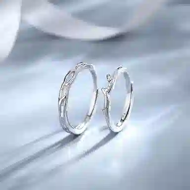 990