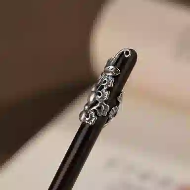 S925