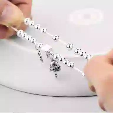 990