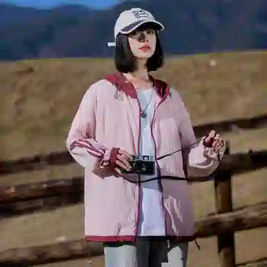 黑恐龙 休闲宽松百搭柔软轻薄时尚简约个性连帽条纹防晒服 男女同款