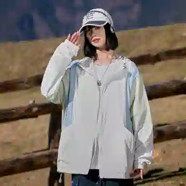 黑恐龙 户外运动出行百搭宽松简约舒适柔软透气防晒服 男女同款