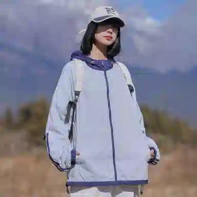 黑恐龙 休闲宽松百搭柔软轻薄时尚简约个性连帽条纹防晒服 男女同款