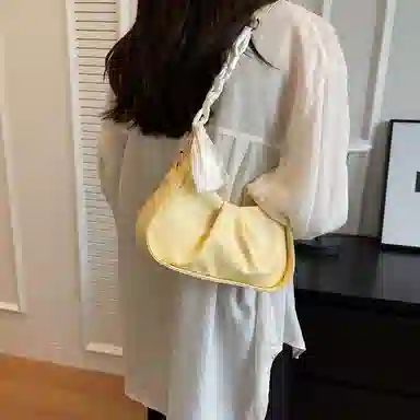 FCTOSSR Chain Shoulder Bag